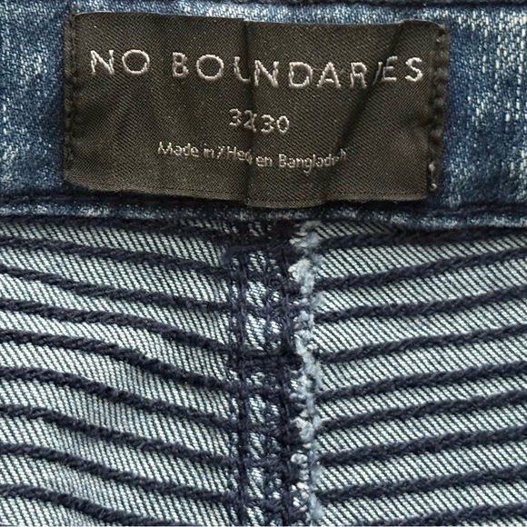 Men’s No Boundaries Blue Jeans Size 32x30 - Picture 3 of 6